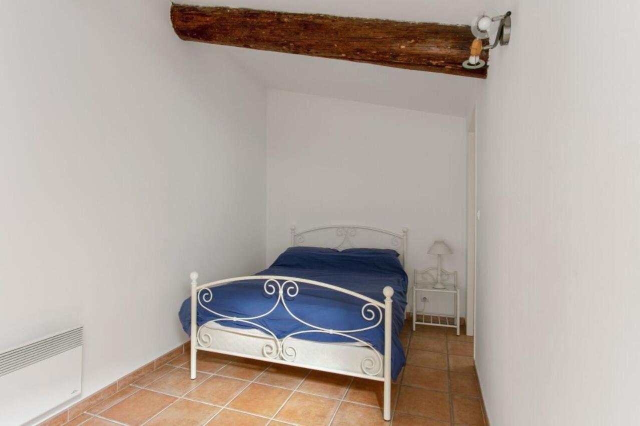 Vila Charming And Quaint 2-Bed House In Marseillan Exteriér fotografie