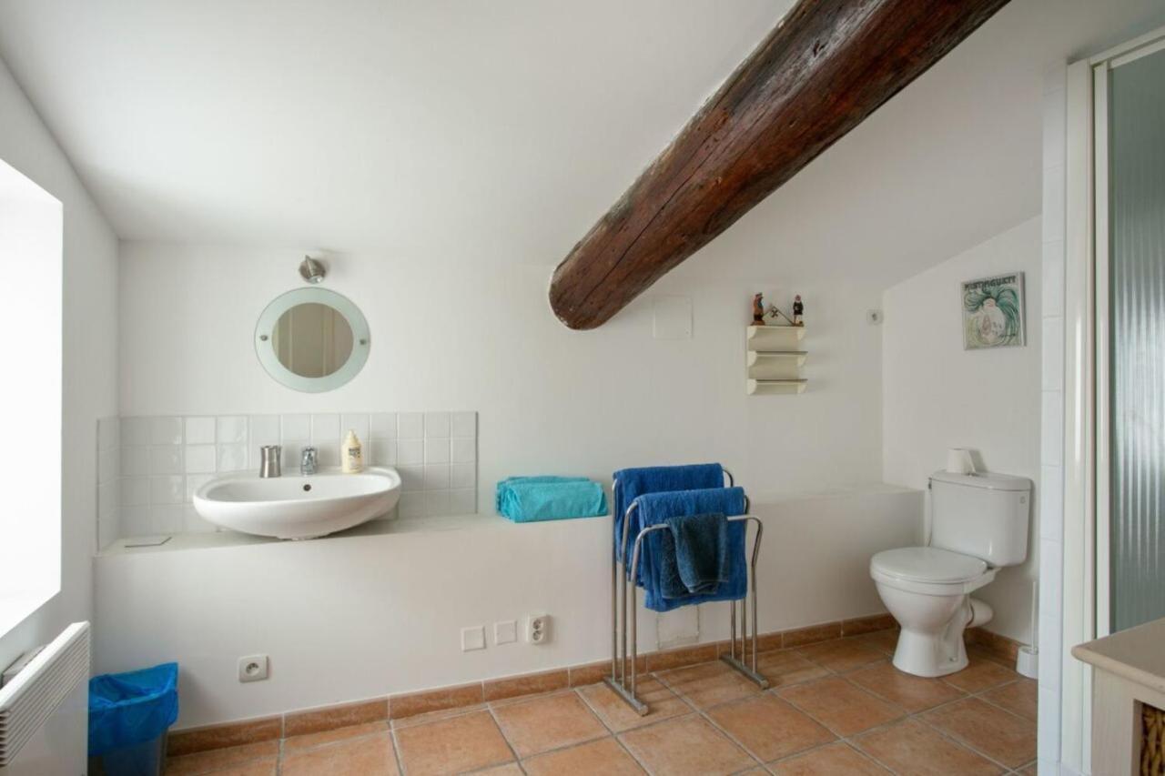 Vila Charming And Quaint 2-Bed House In Marseillan Exteriér fotografie