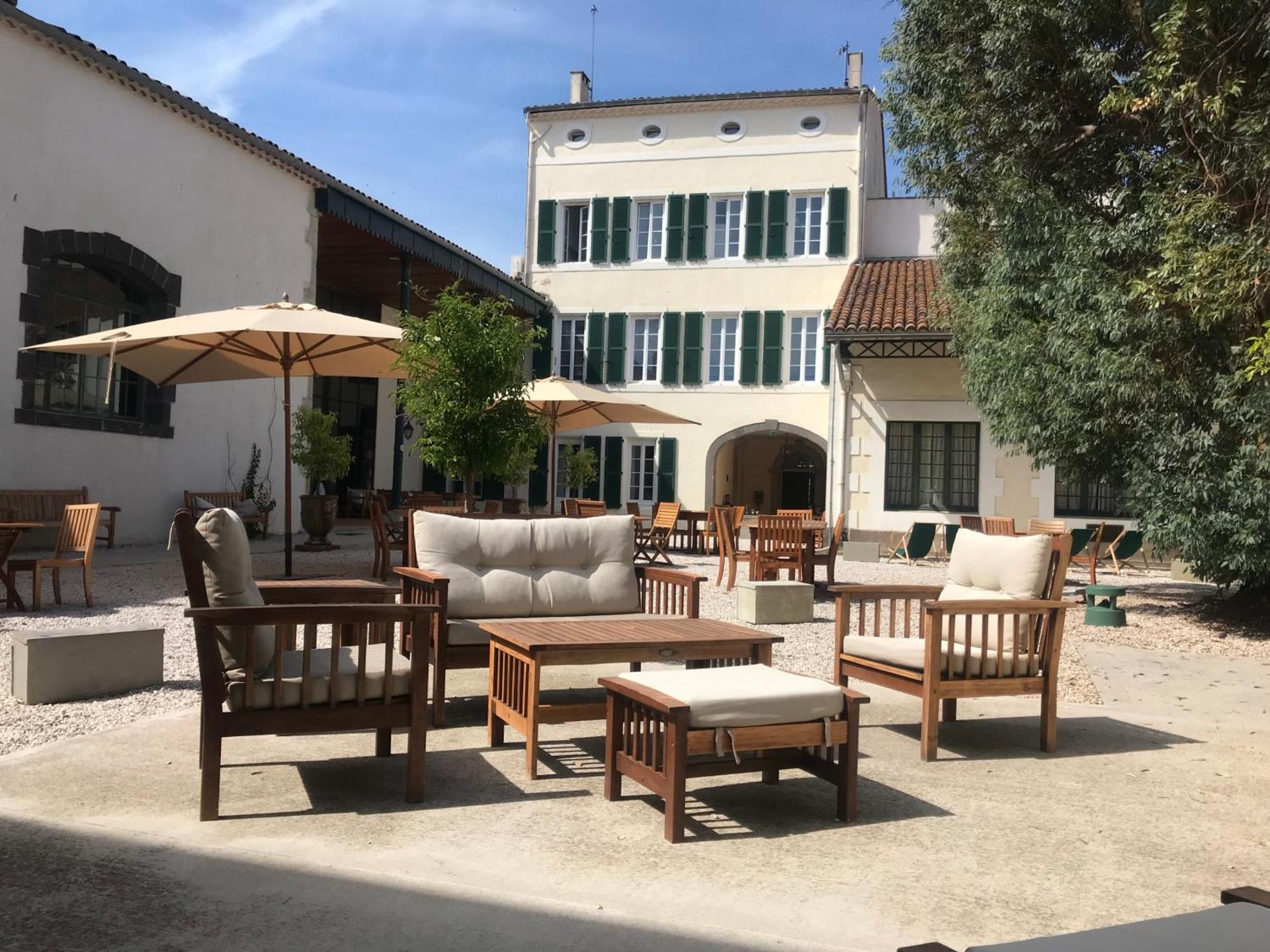 Vila Charming And Quaint 2-Bed House In Marseillan Exteriér fotografie